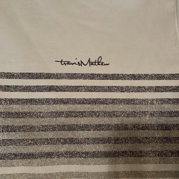 Travis Mathew Striped Performance quarter-zip jacket size Large Light Blue - Picture 4 of 10